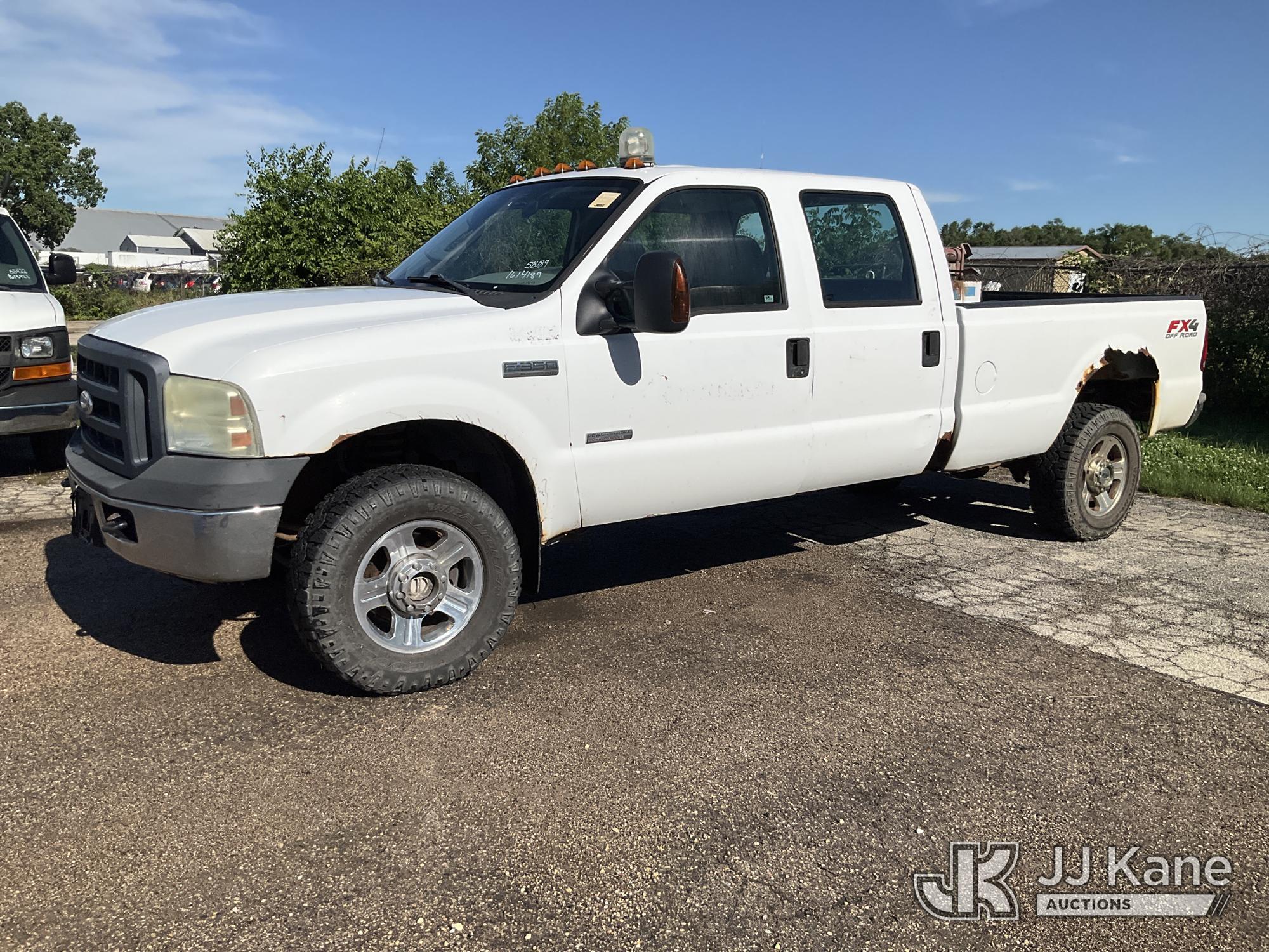 2007 FORD F350 in South Beloit, IL