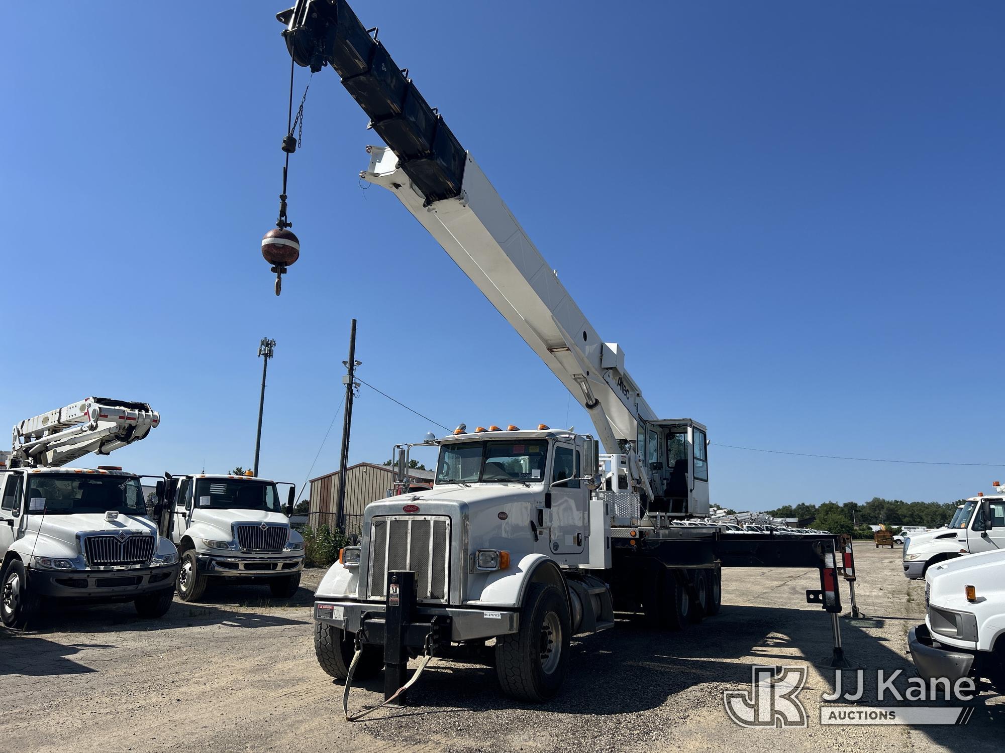 2014 Peterbilt 365 in South Beloit, IL