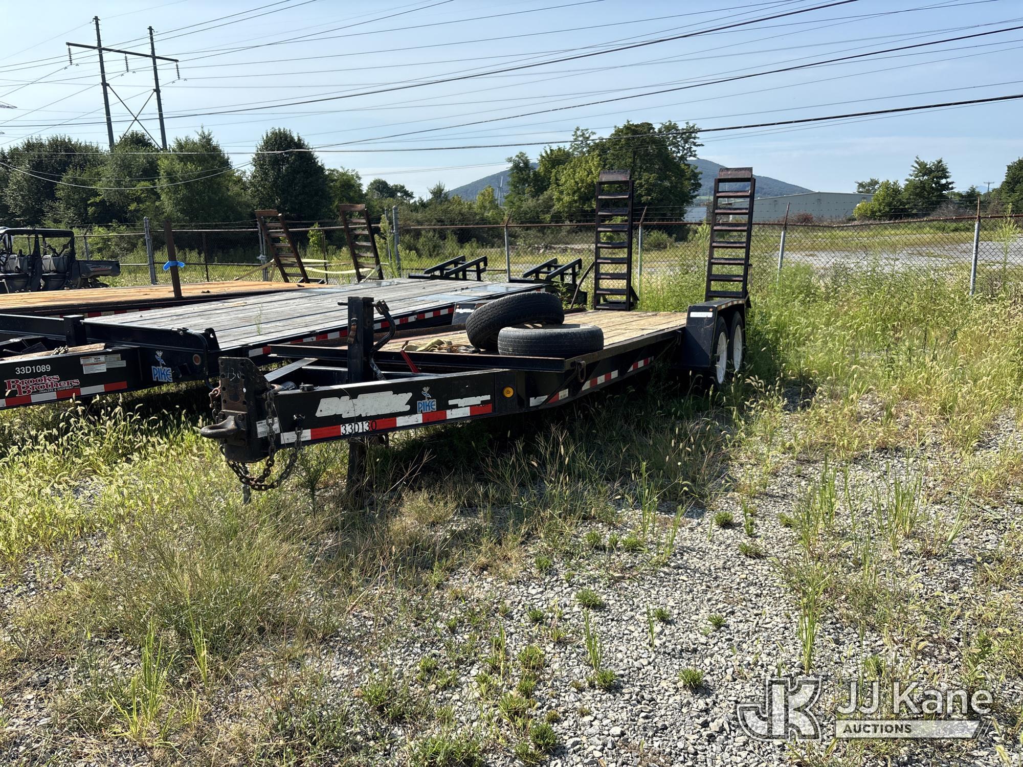 2016 Monroe Towmaster Trailer in Troutville, VA