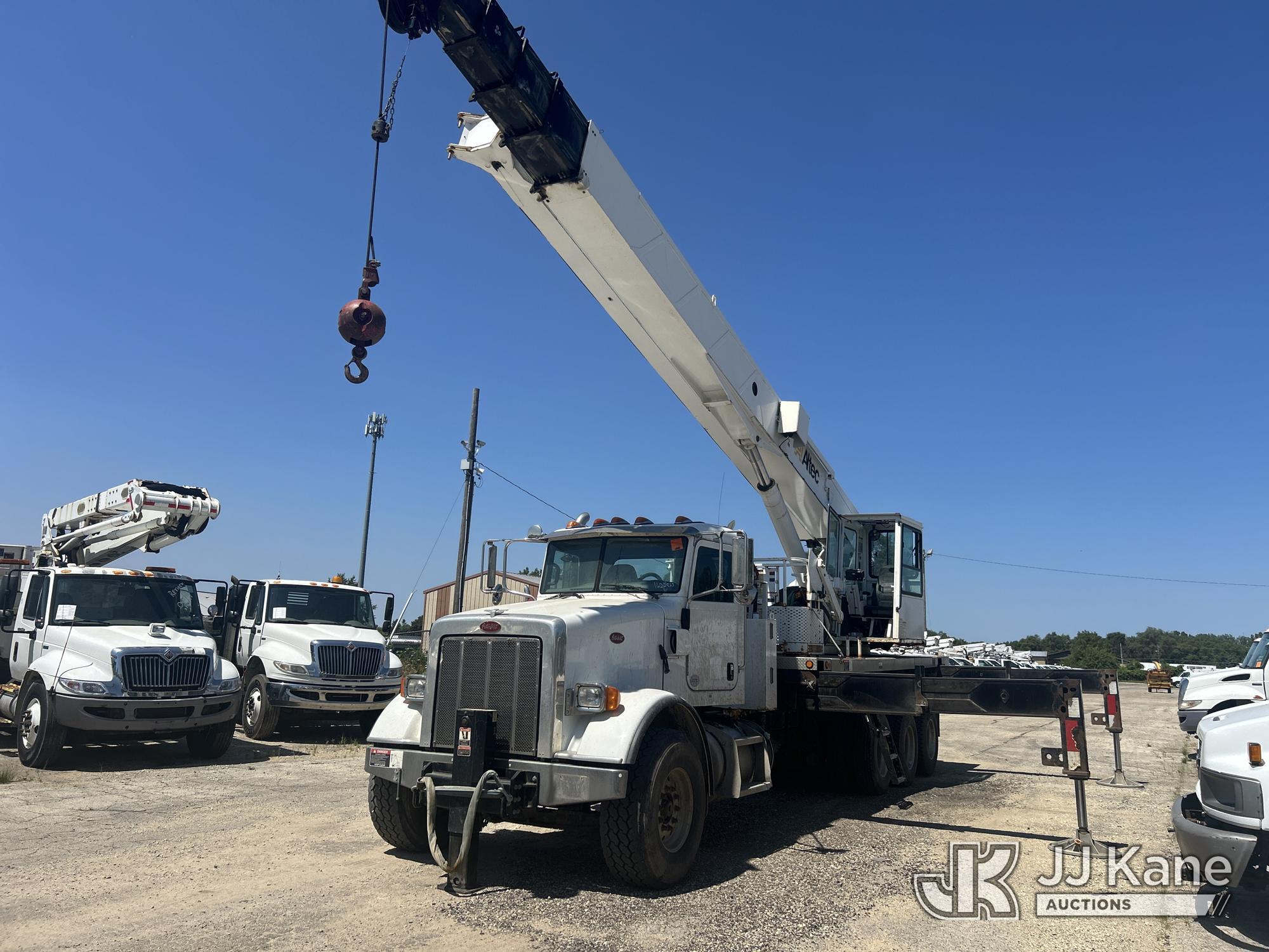 2014 Peterbilt 365 in South Beloit, IL
