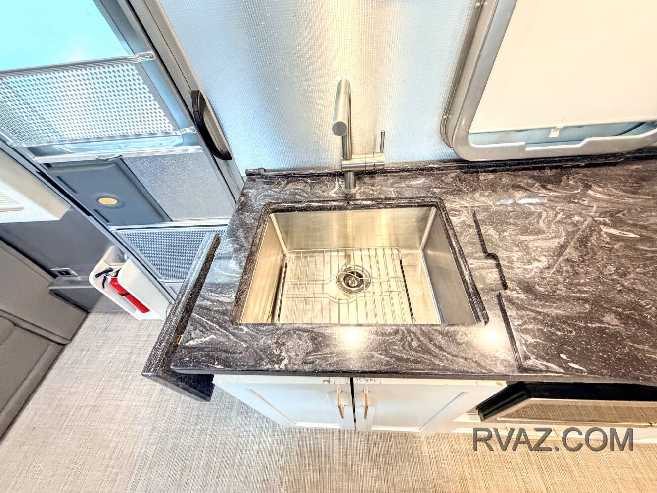 A photo of this 2021 Airstream Classic 30RBT