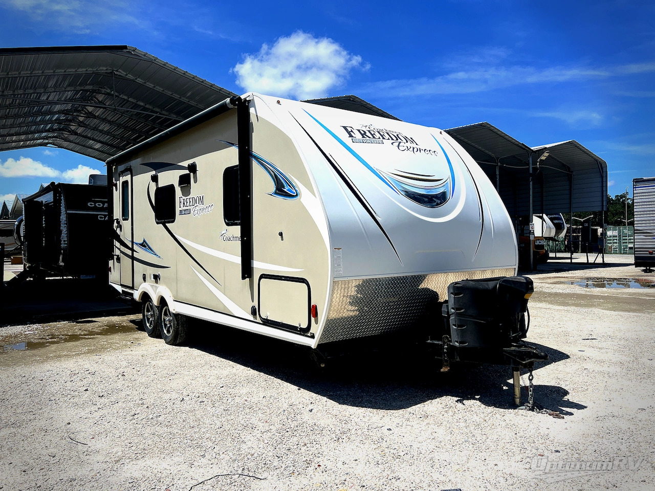 2019 Coachmen Freedom Express Ultra Lite 204RD in bushnell FL