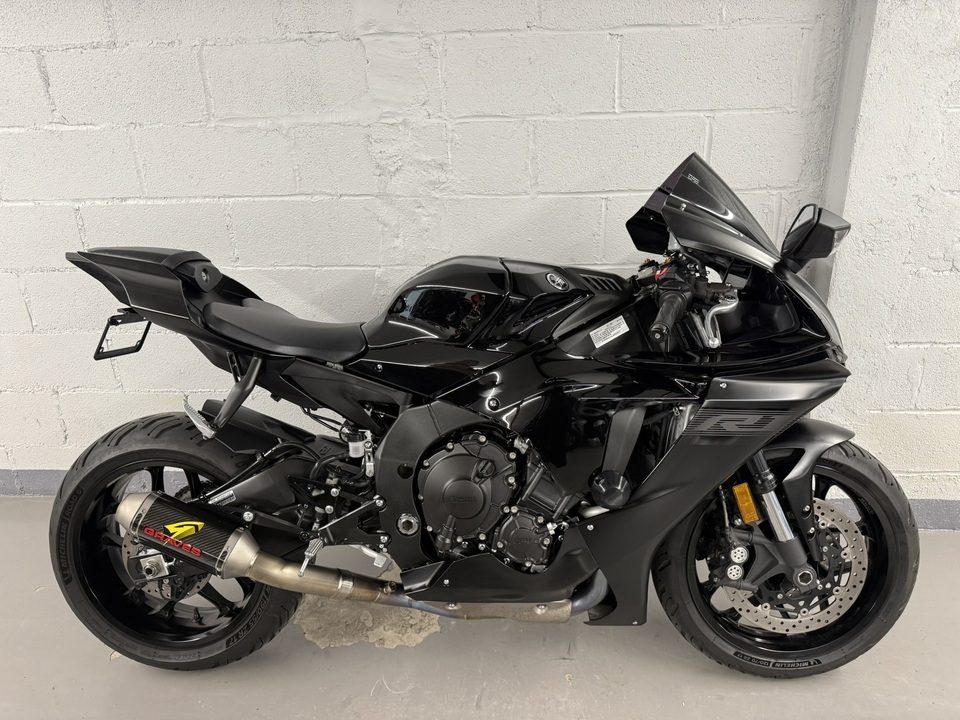 2020 Yamaha YZF-R1 R1 in Elmsford, NY