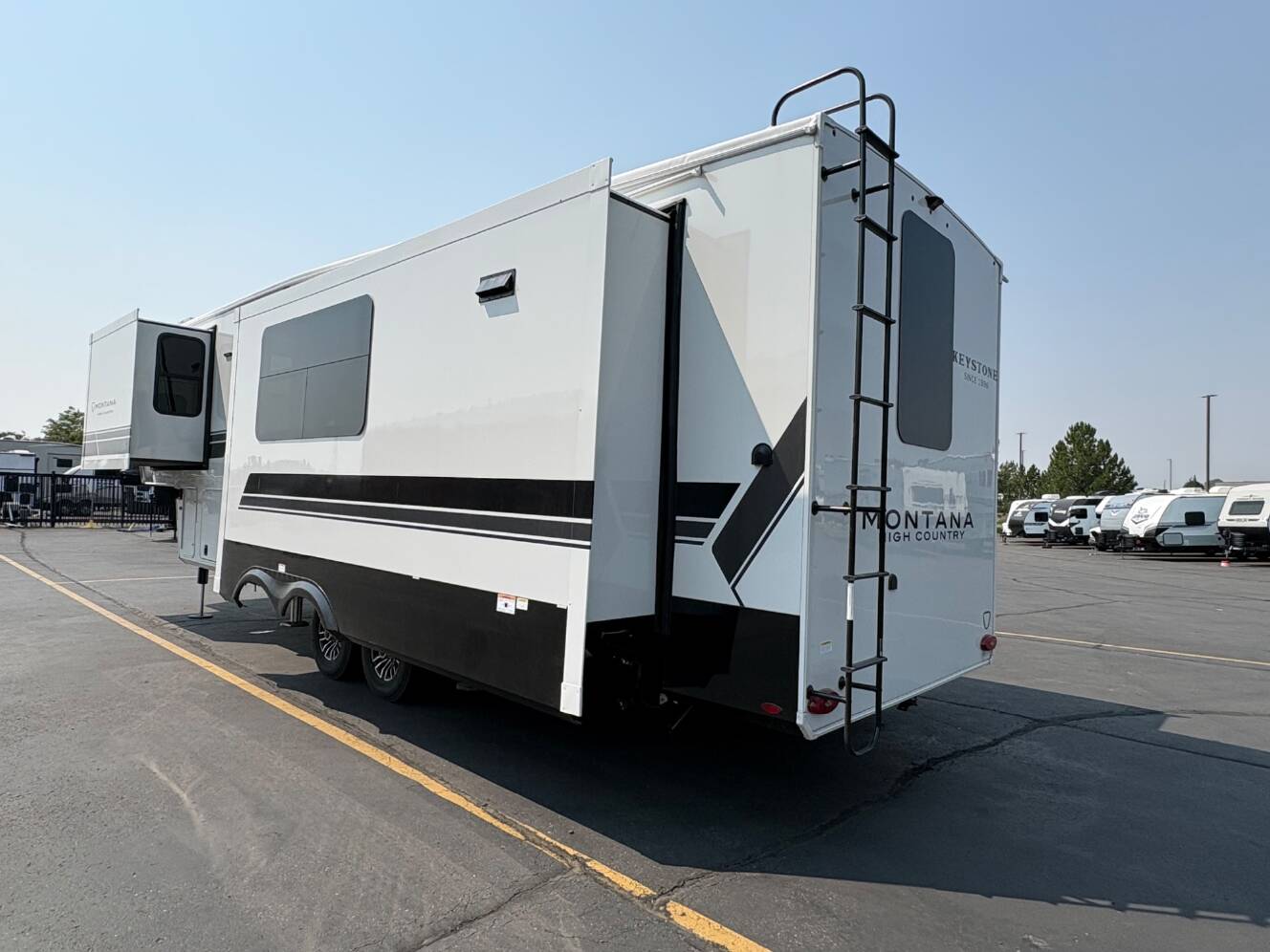 A photo of this 2027 Keystone Montana High Country 300RK