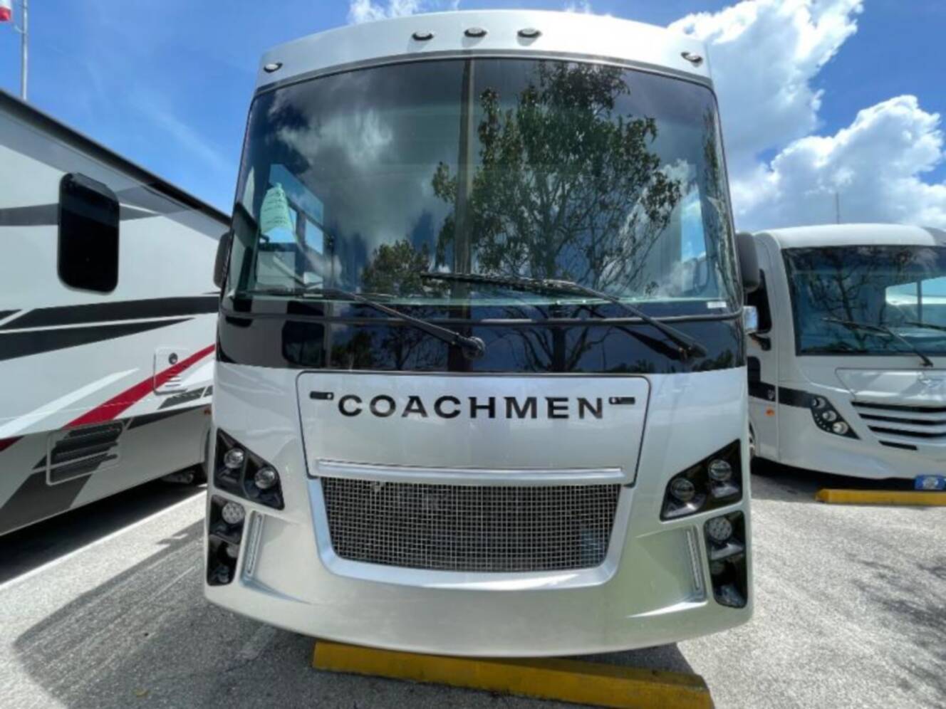 A photo of this 2025 Coachmen Mirada 33SS