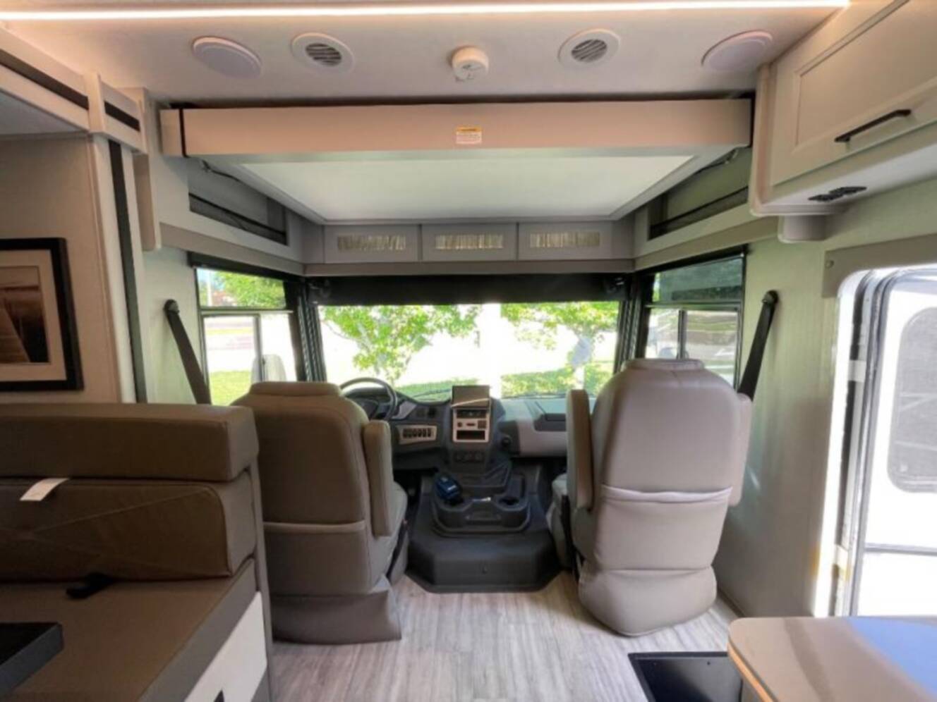 A photo of this 2025 Coachmen Mirada 33SS