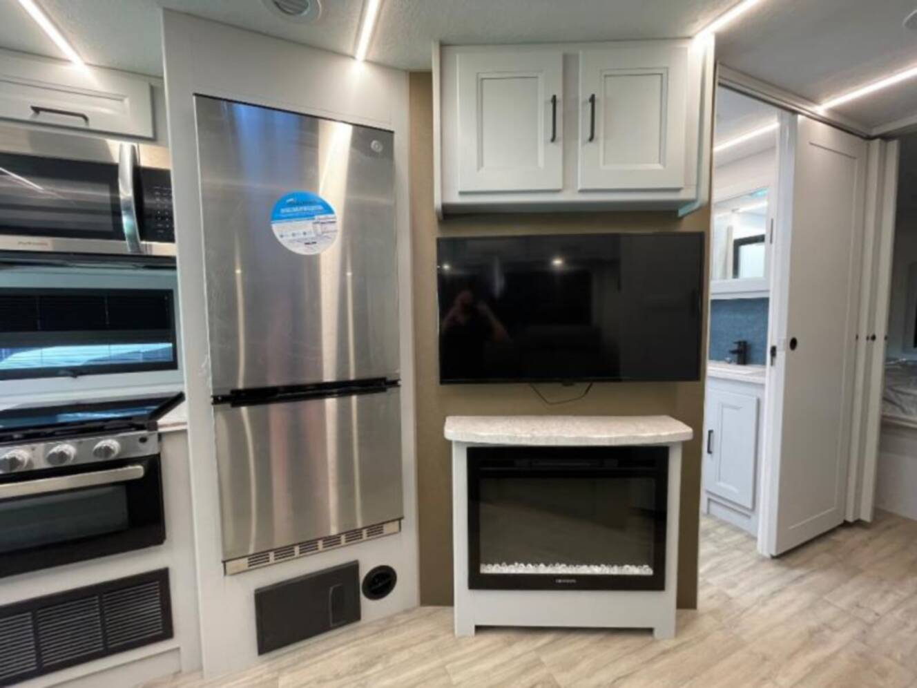 A photo of this 2025 Coachmen Mirada 33SS