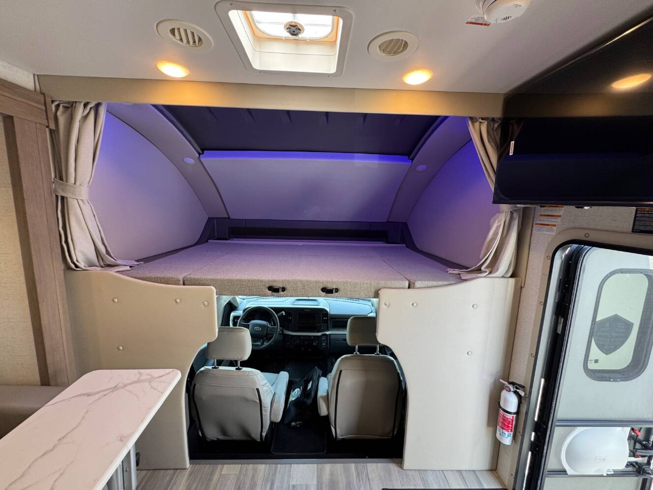 A photo of this 2027 Thor Motor Coach Omni Trail Z30