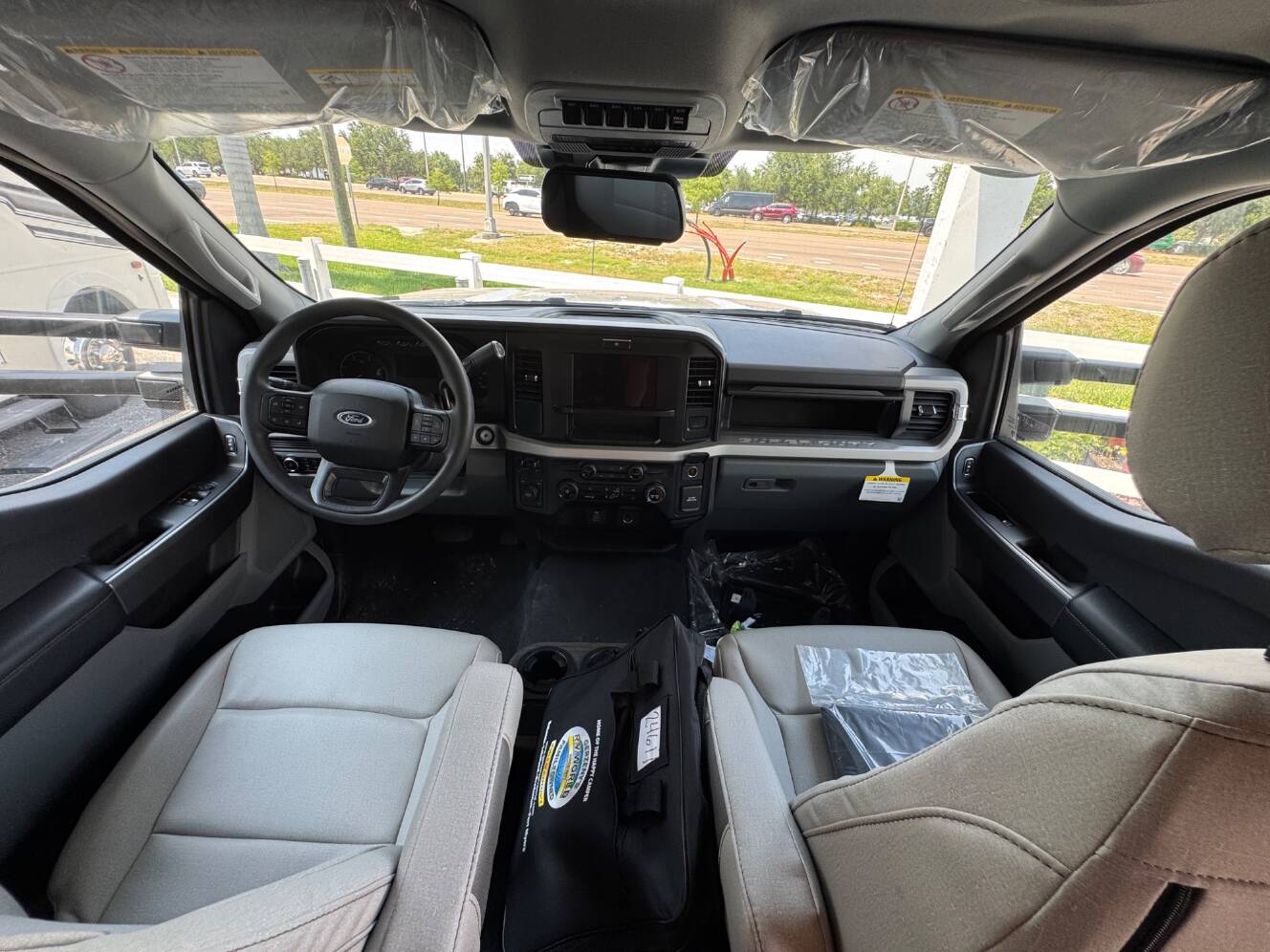 A photo of this 2027 Thor Motor Coach Omni Trail Z30