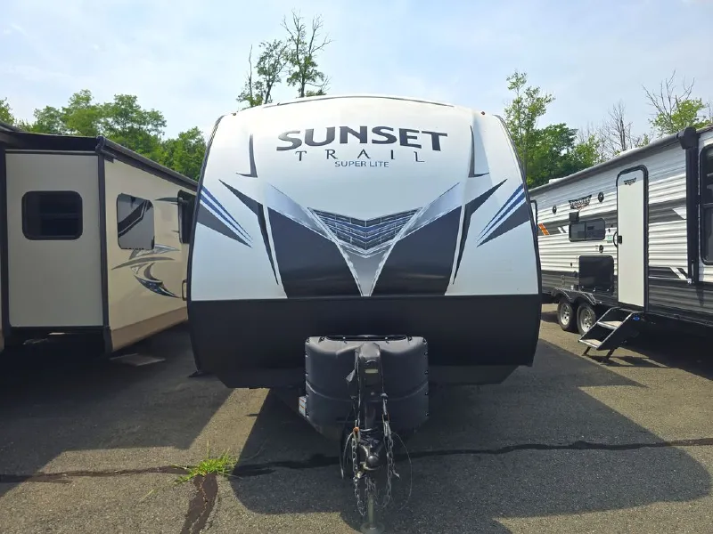 2019 CrossRoads Sunset Trail 242BH