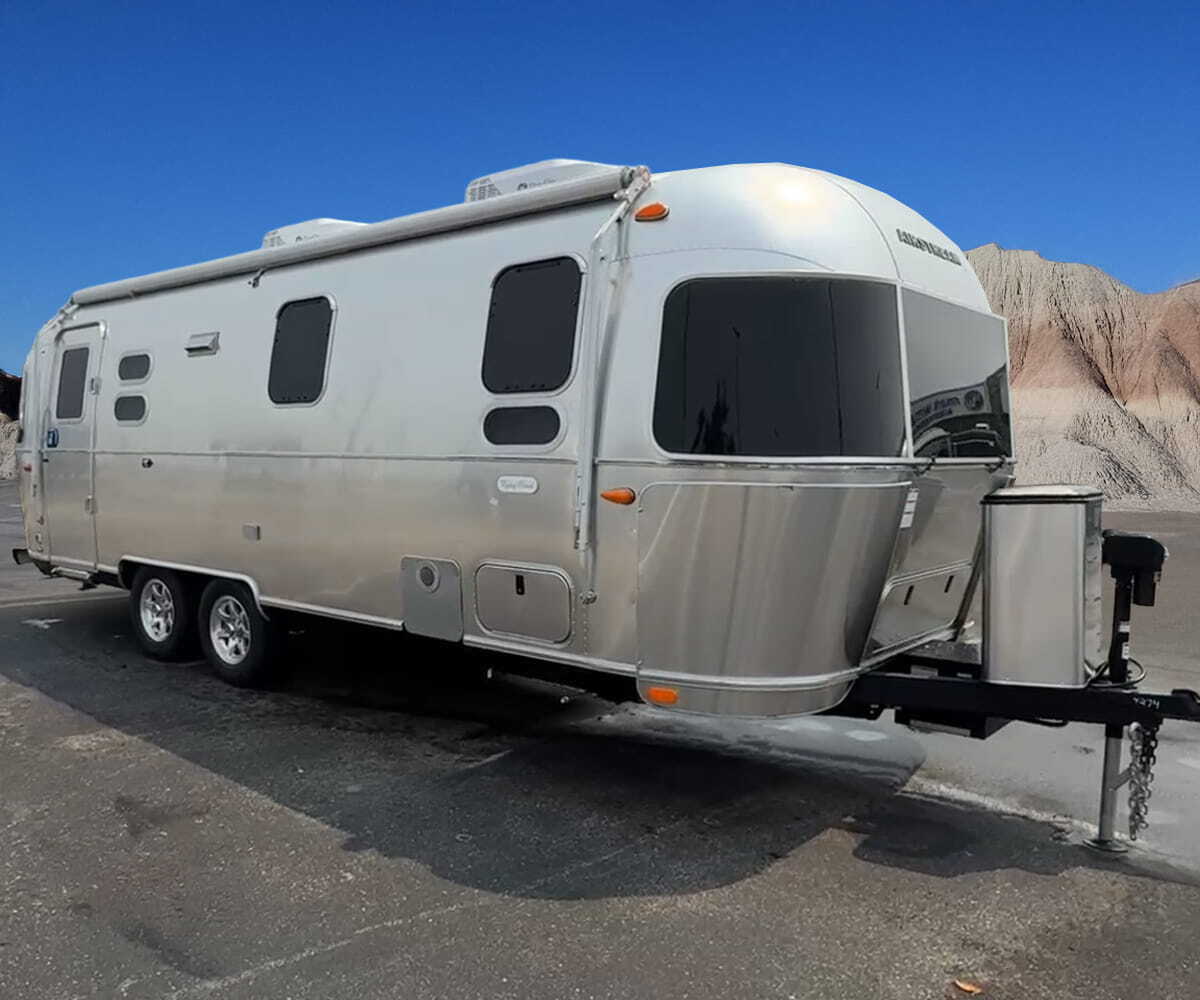 2027 Airstream Flying Cloud 25FB Twin in columbus OH