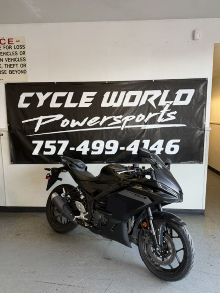 2025 Yamaha YZF-R3 R3 in Virginia Beach, VA