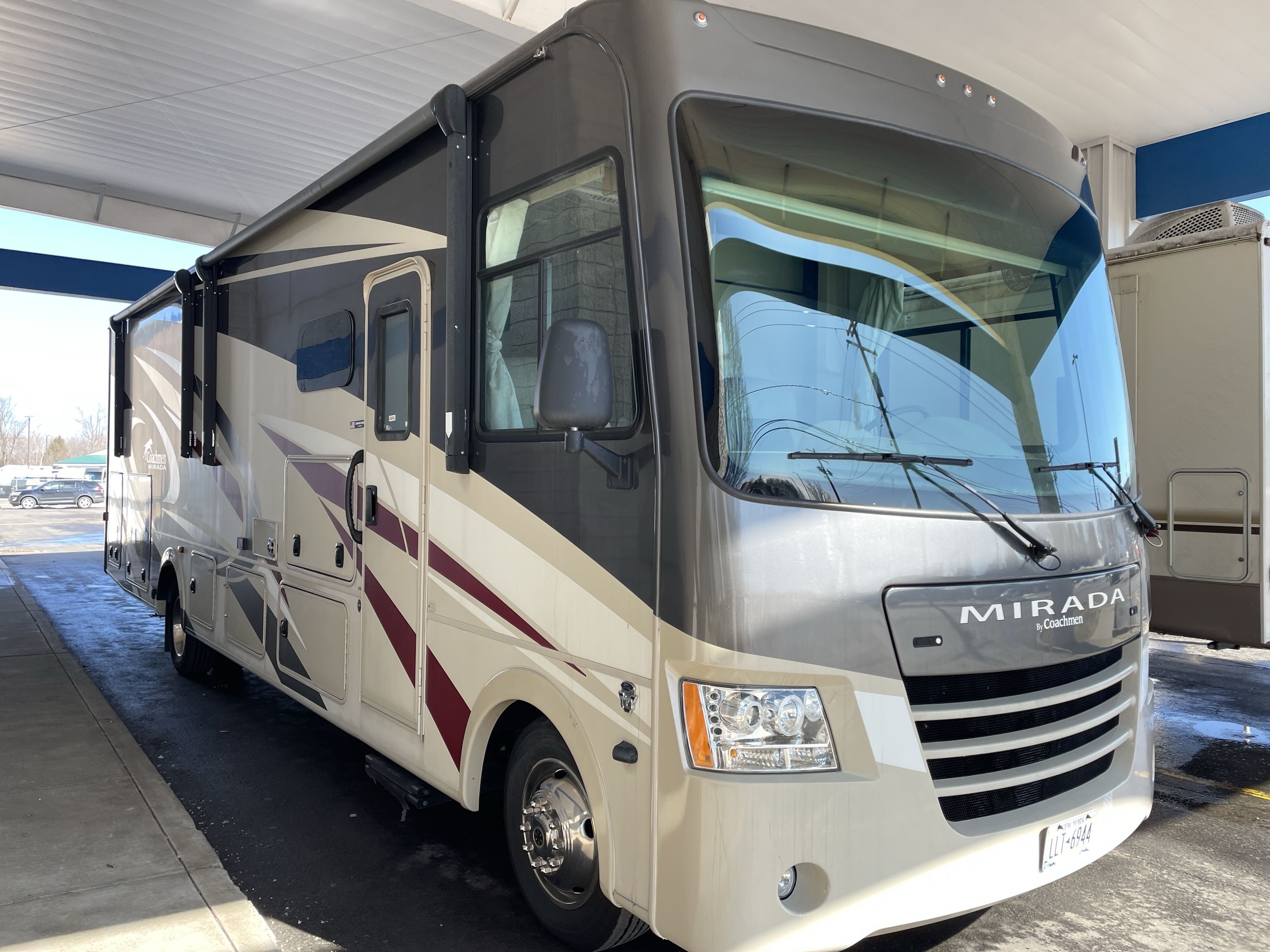 2020 Coachmen MIRADA 32SS in hamburg NY