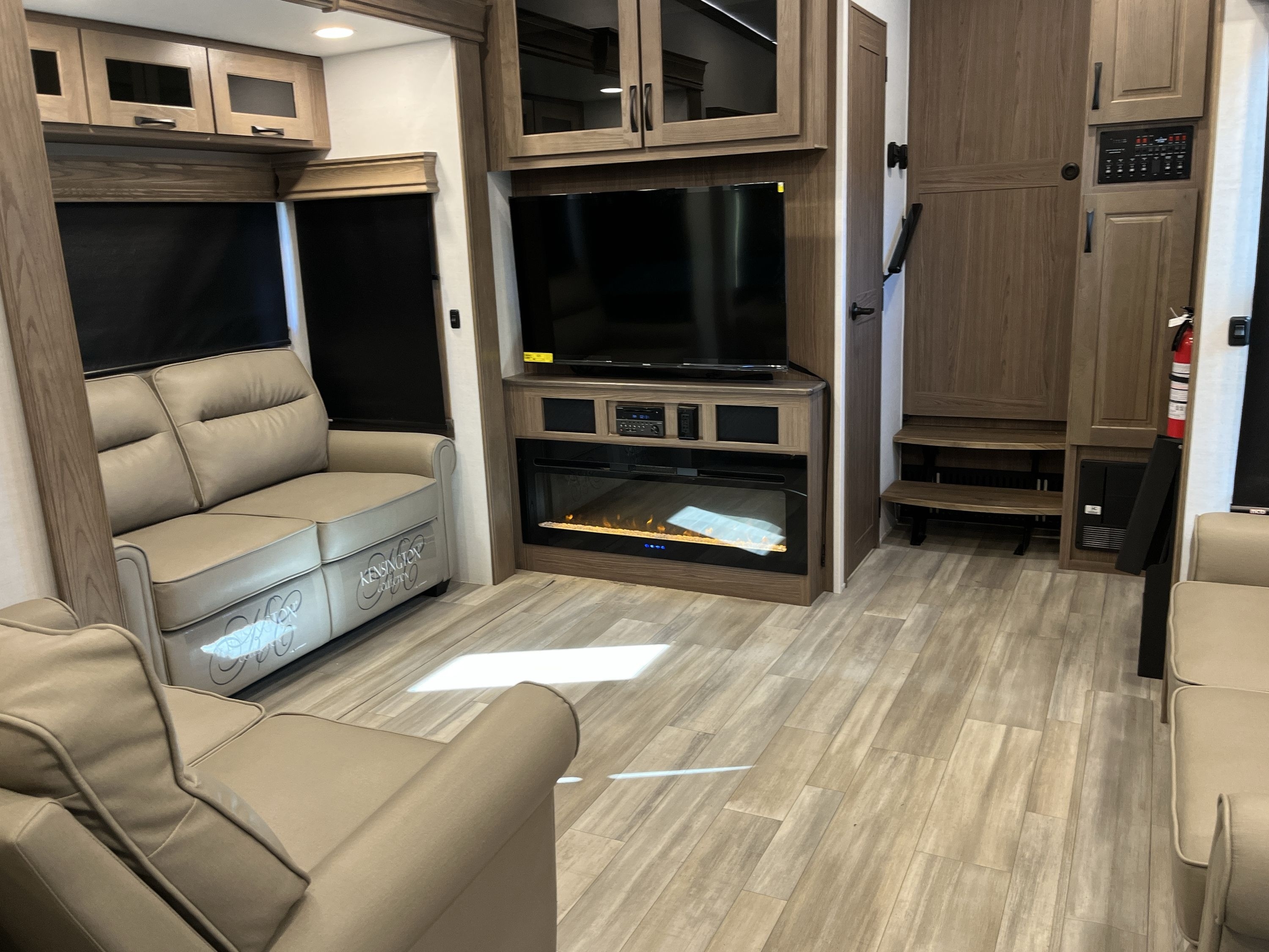 2024 Alliance PARADIGM 382RK in branson MO