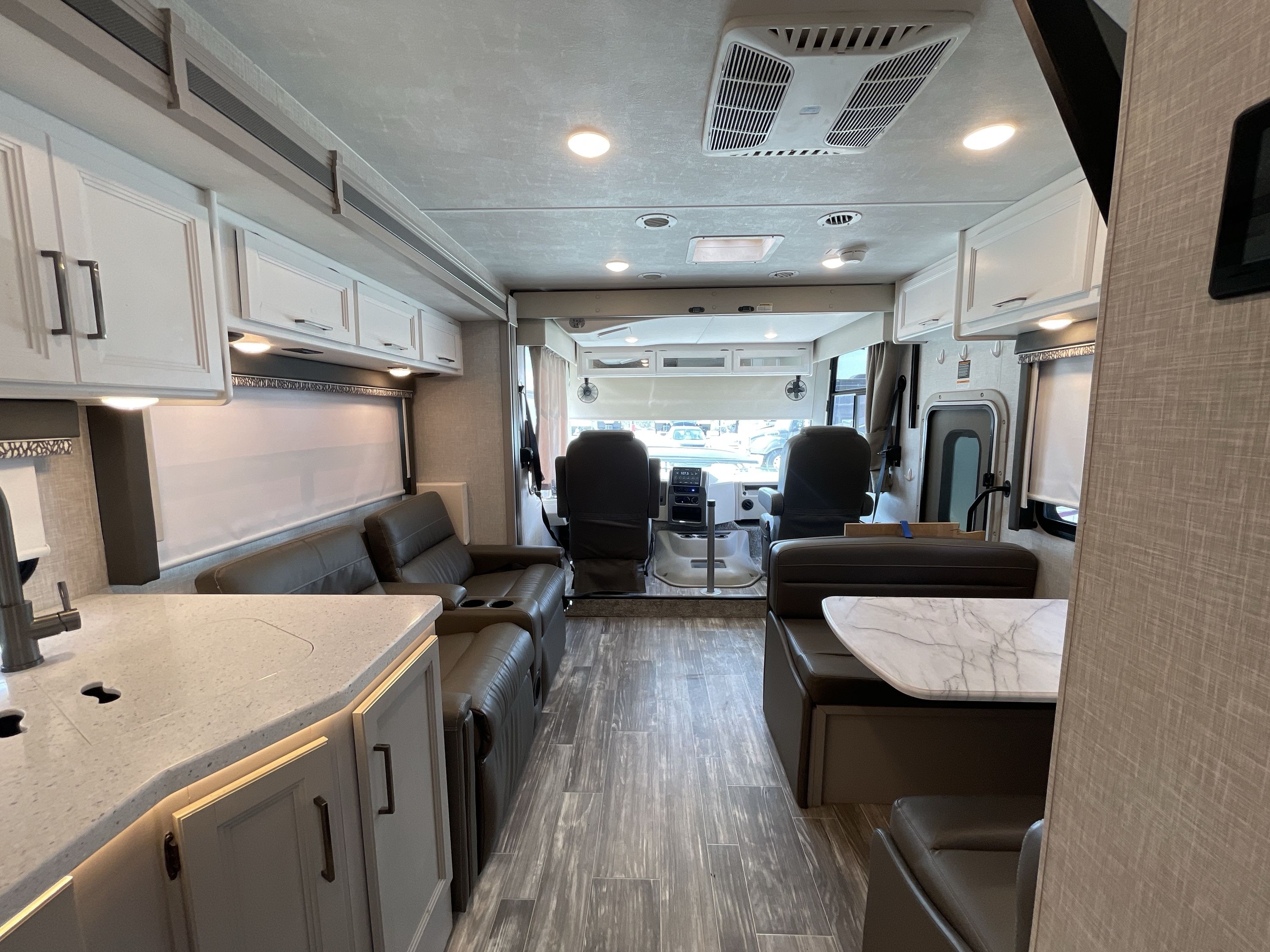 2024 Thor HURRICANE 29M in new braunfels TX