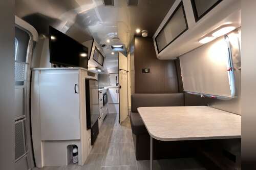 2020 Airstream CARAVEL 20FB in bend OR