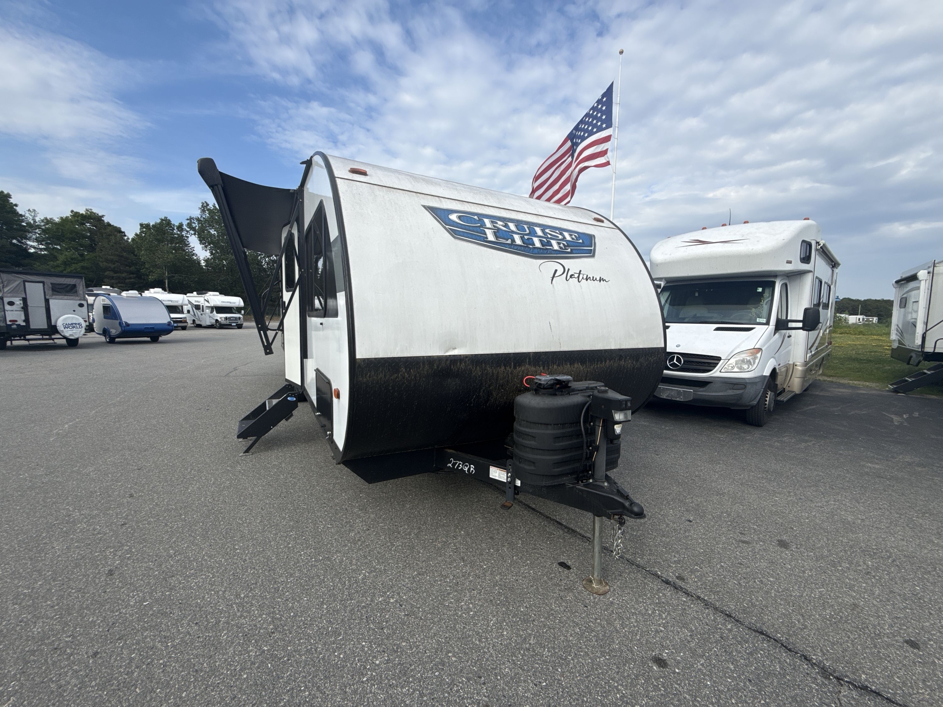 2024 Forest River SALEM CRUISE LITE 273QBXLX RV