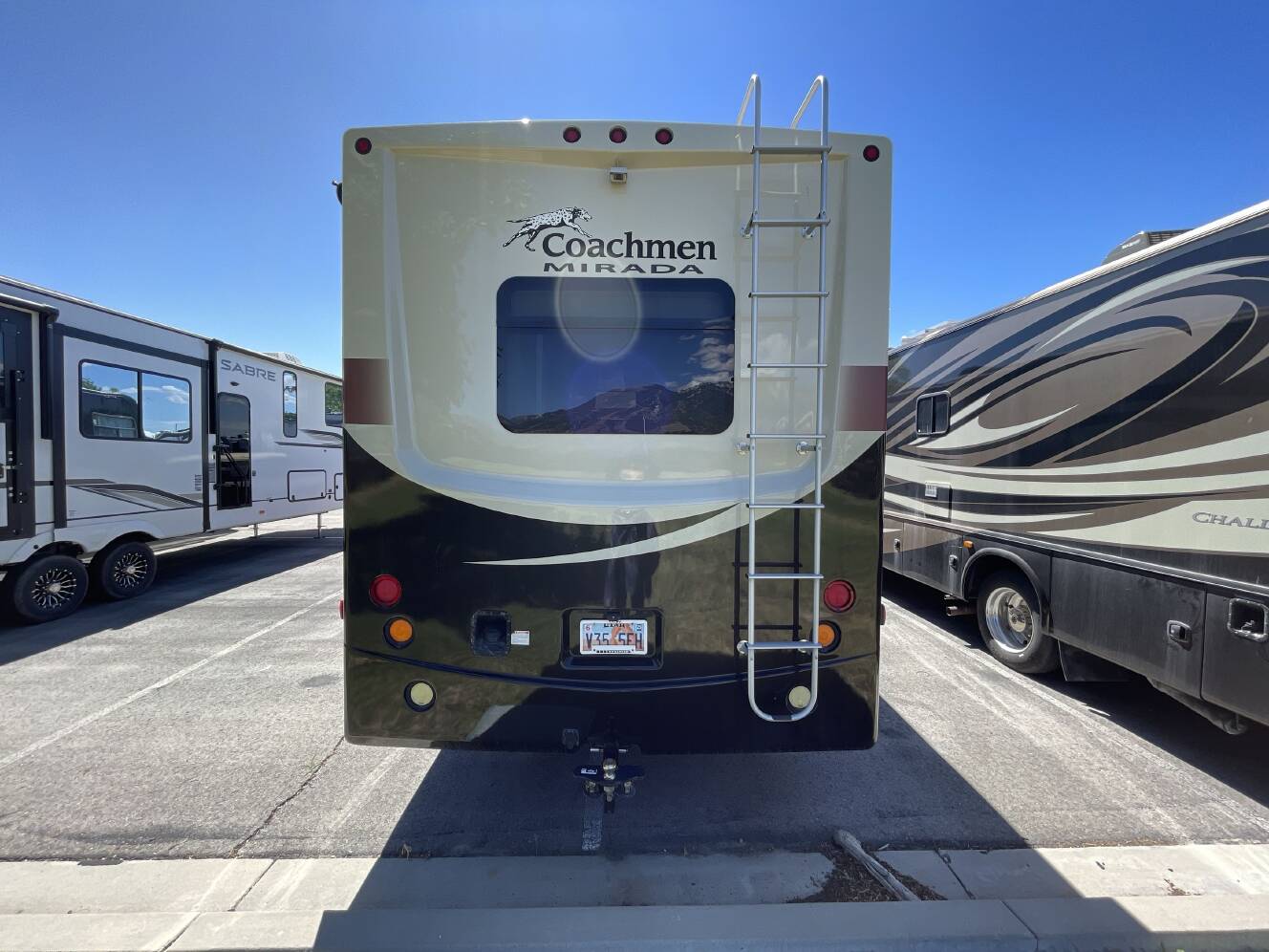 A photo of this 2018 Coachmen MIRADA 32SS