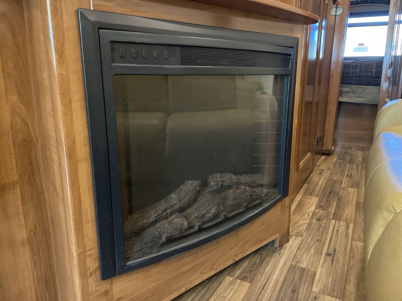 A photo of this 2018 Coachmen MIRADA 32SS