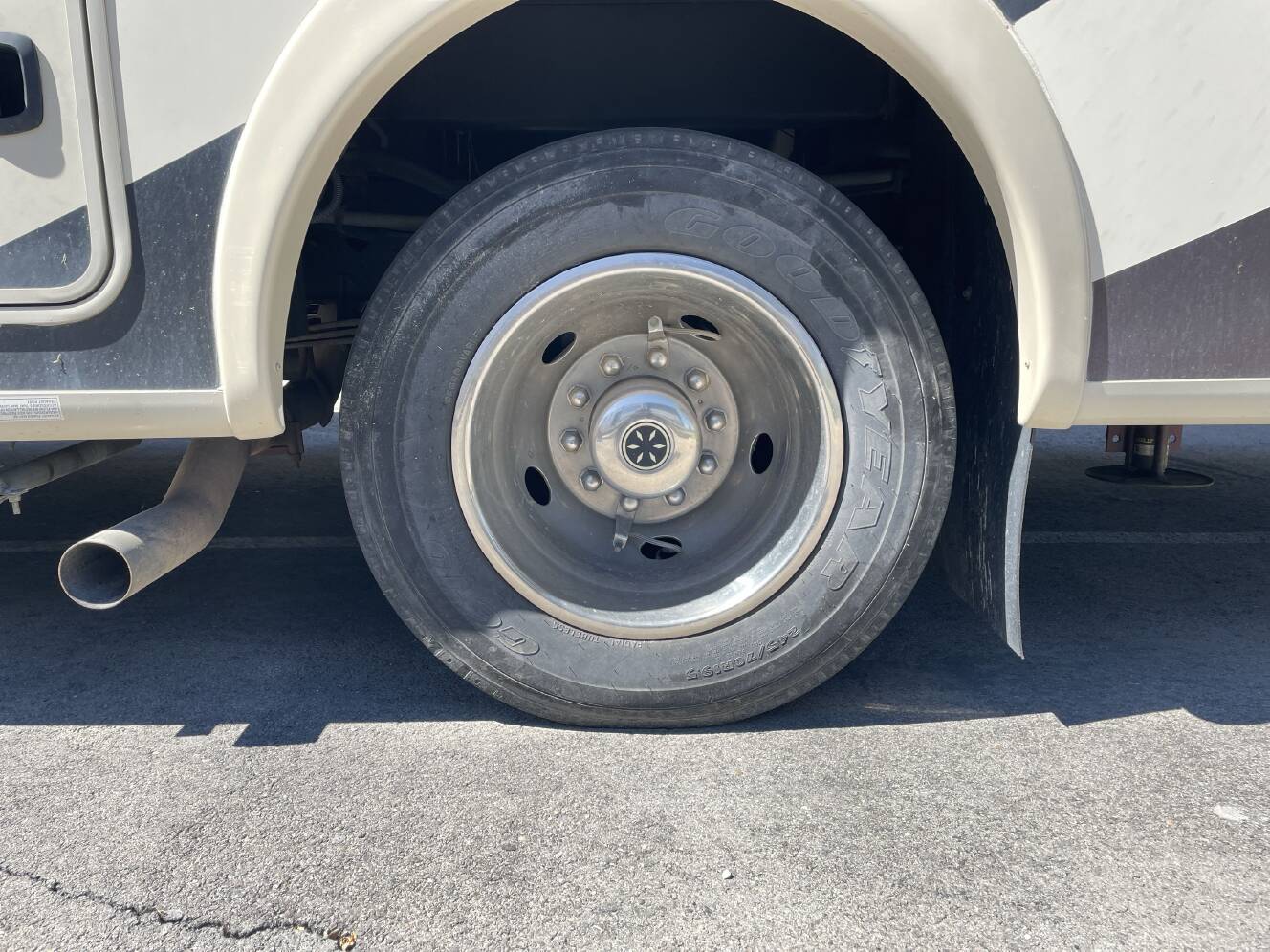 A photo of this 2018 Coachmen MIRADA 32SS