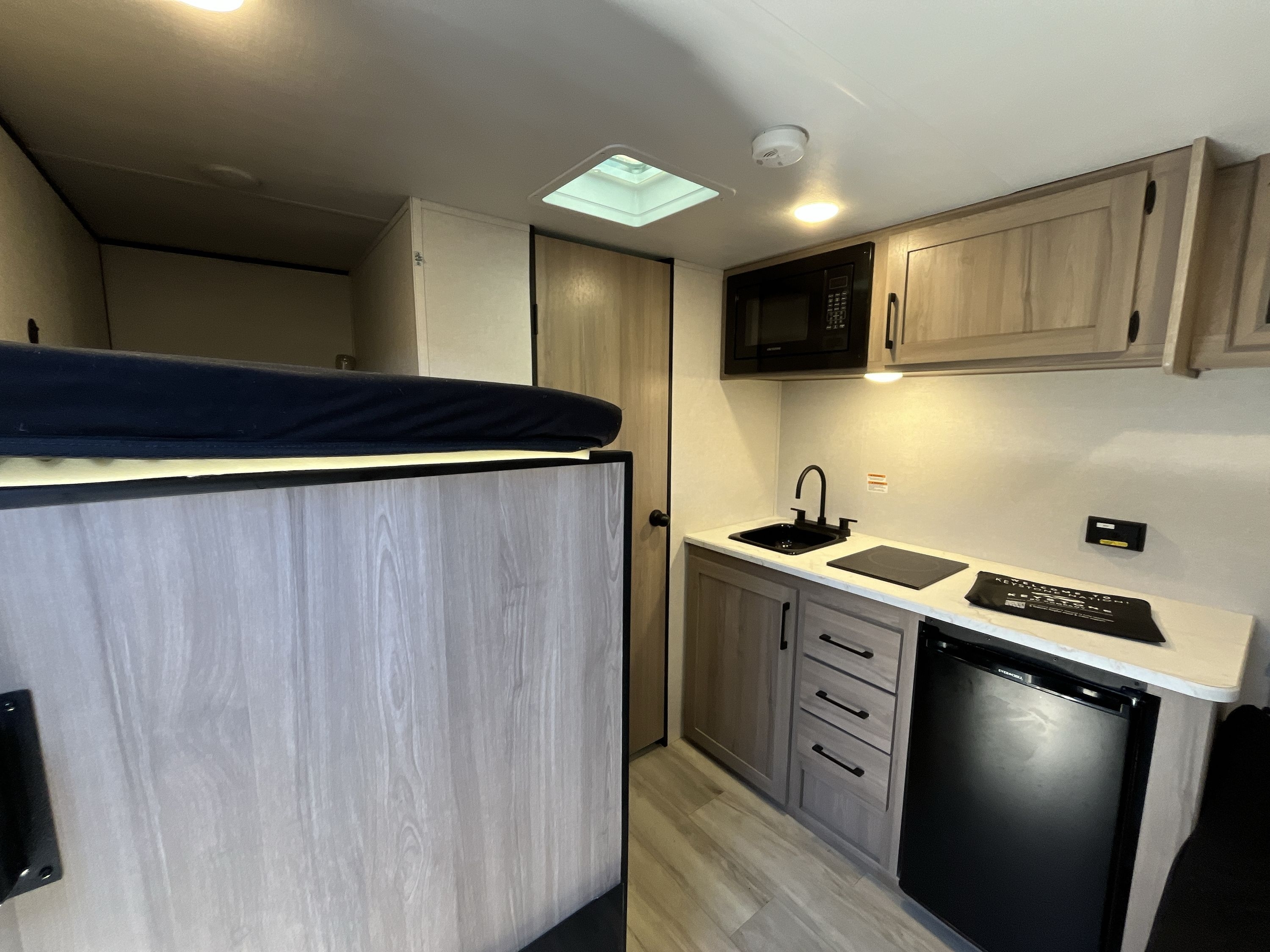 2025 Keystone COLEMAN 13B in morgan hill CA
