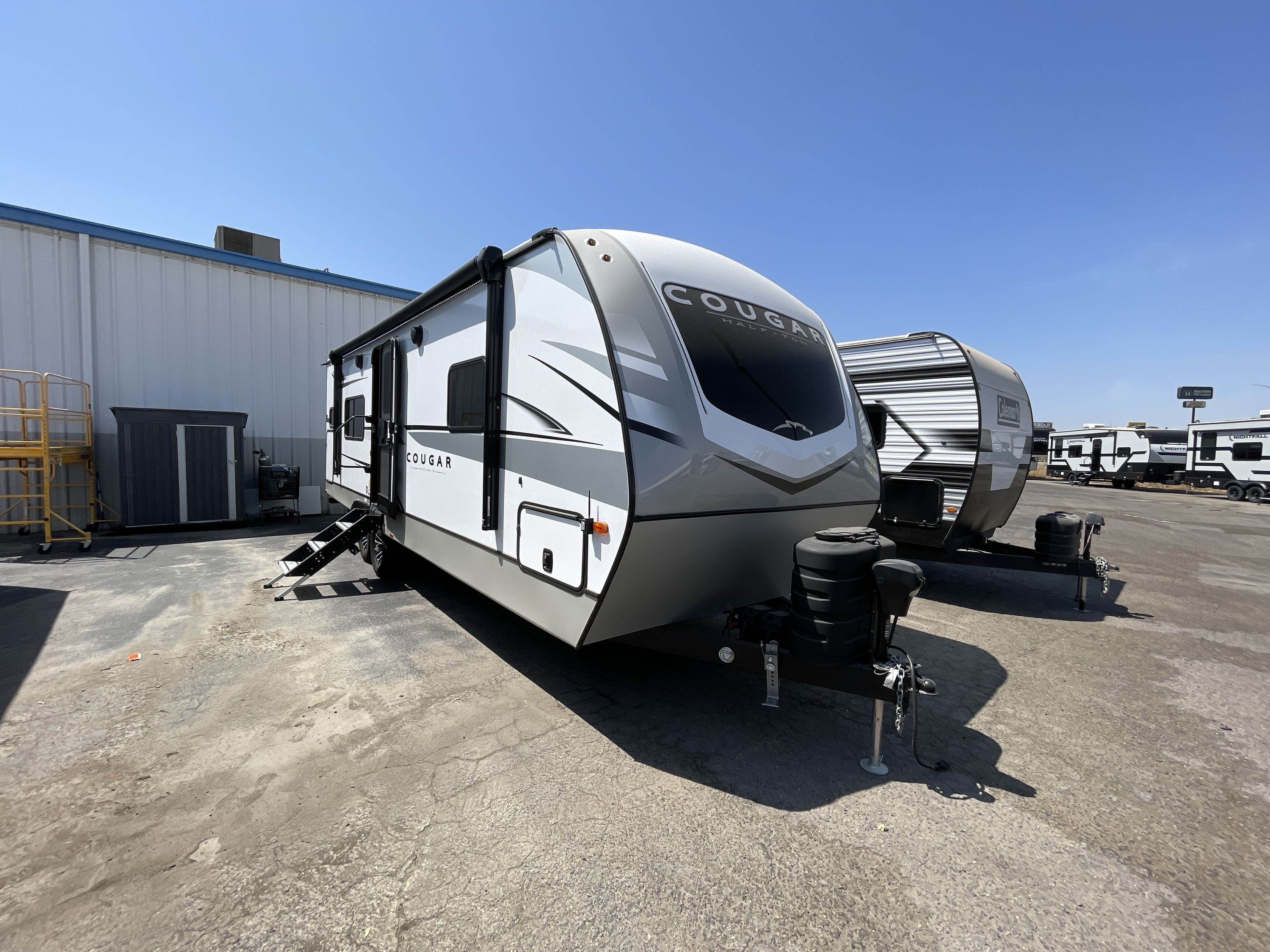 2024 Keystone COUGAR 25MLE in fresno CA