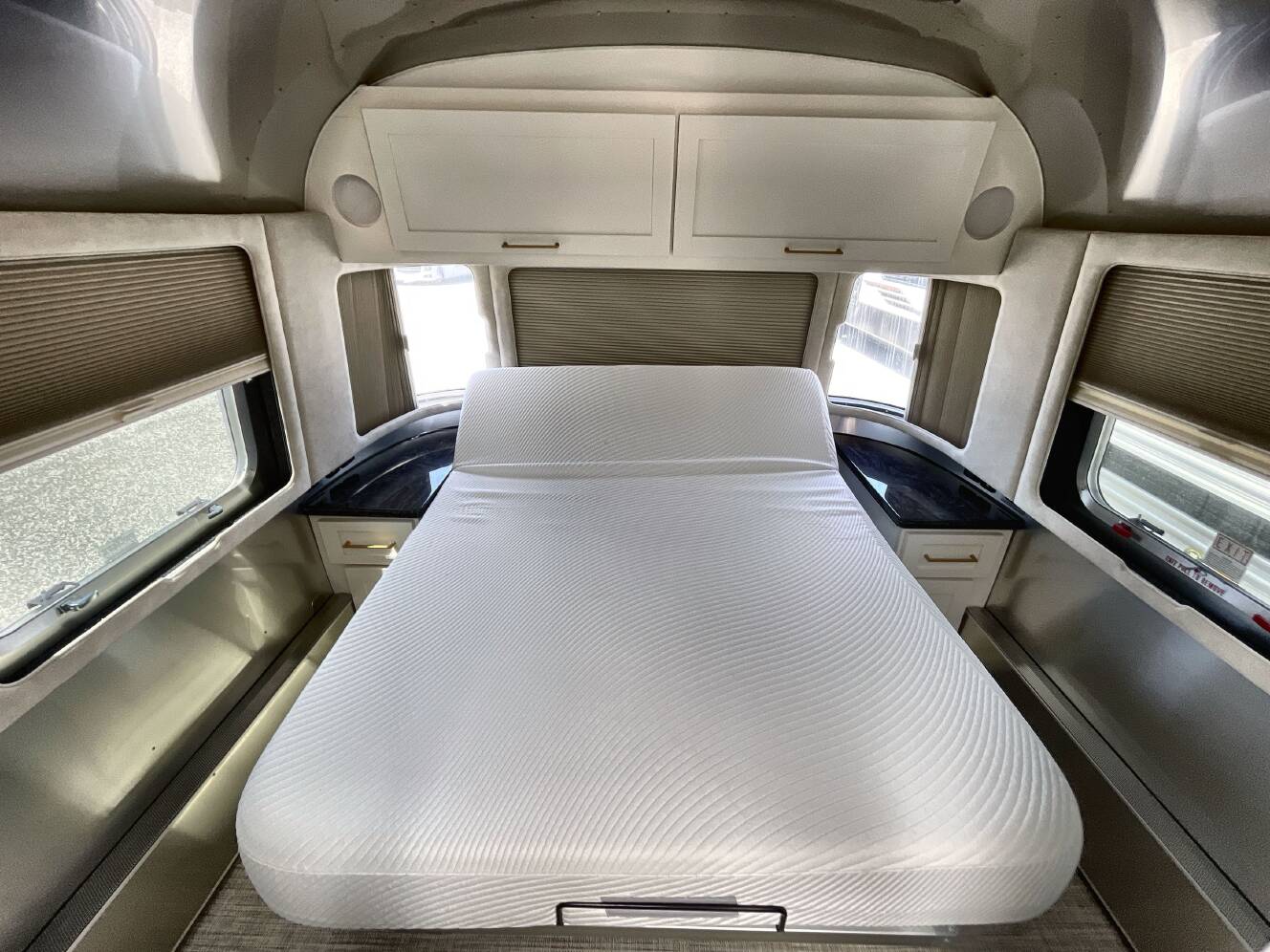 A photo of this 2020 Airstream CLASSIC 30RB QUEEN