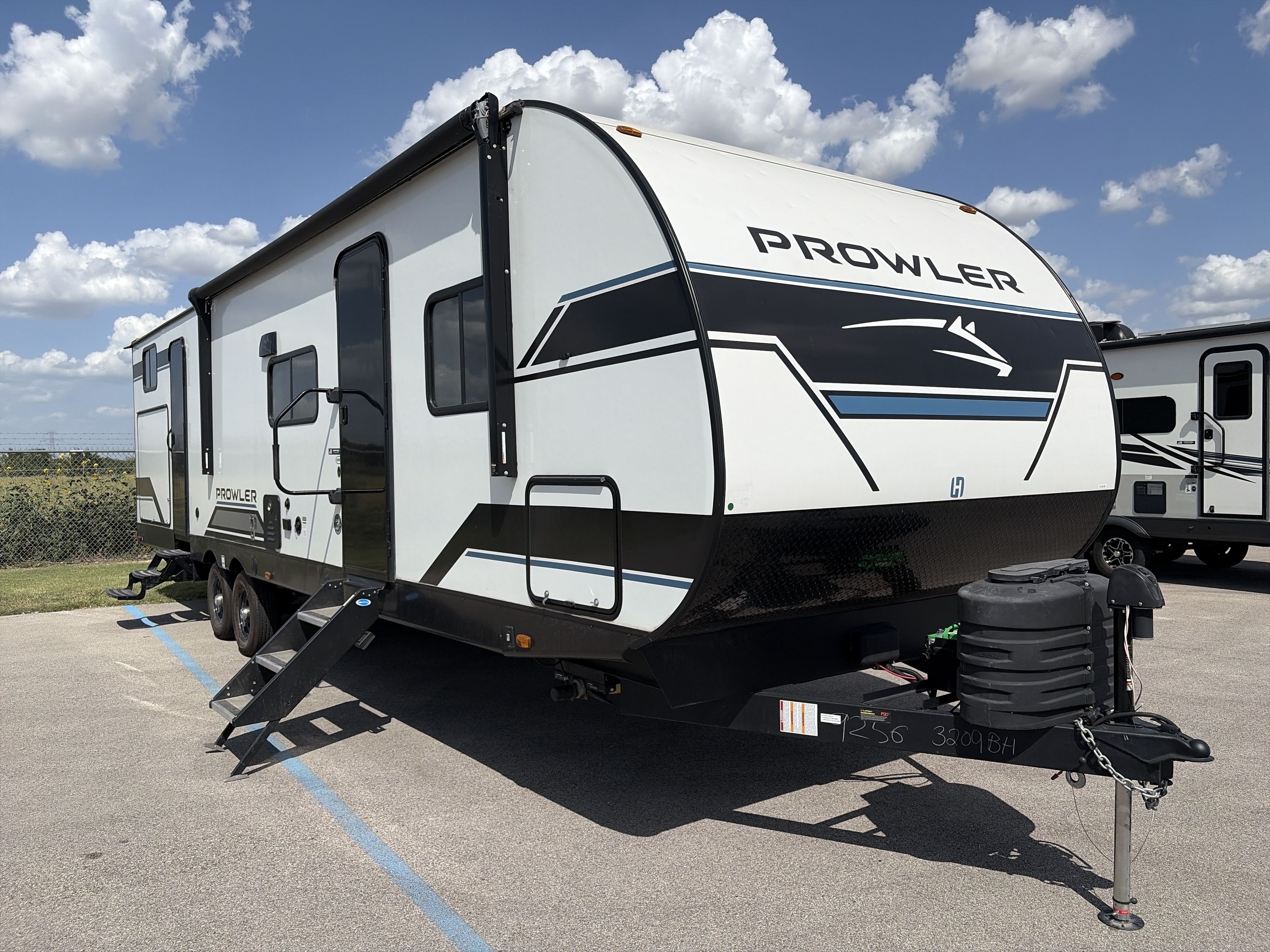 2025 Heartland PROWLER 3209BH in alvarado TX