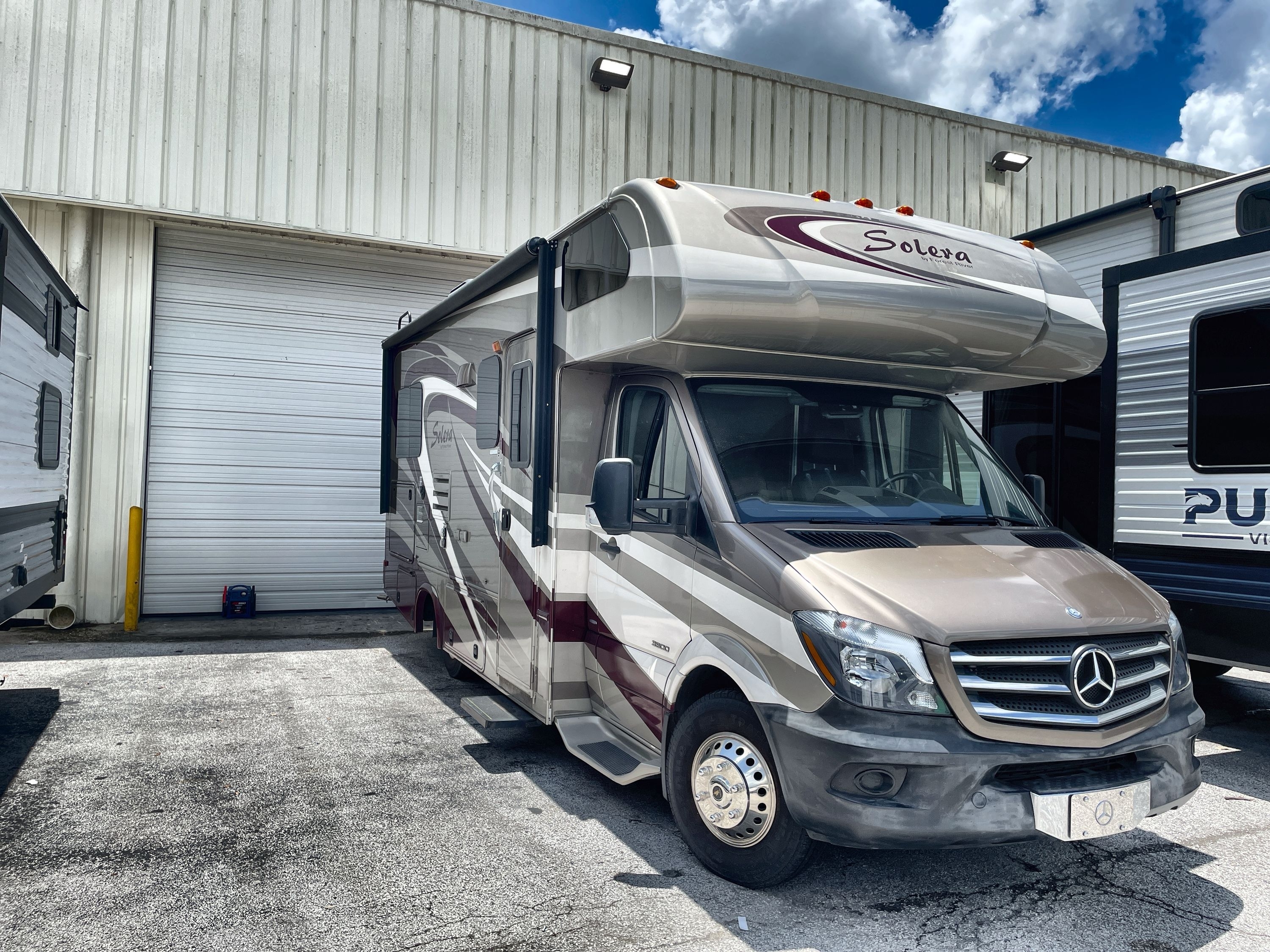 2014 Forest River SOLERA 24S in kissimmee FL