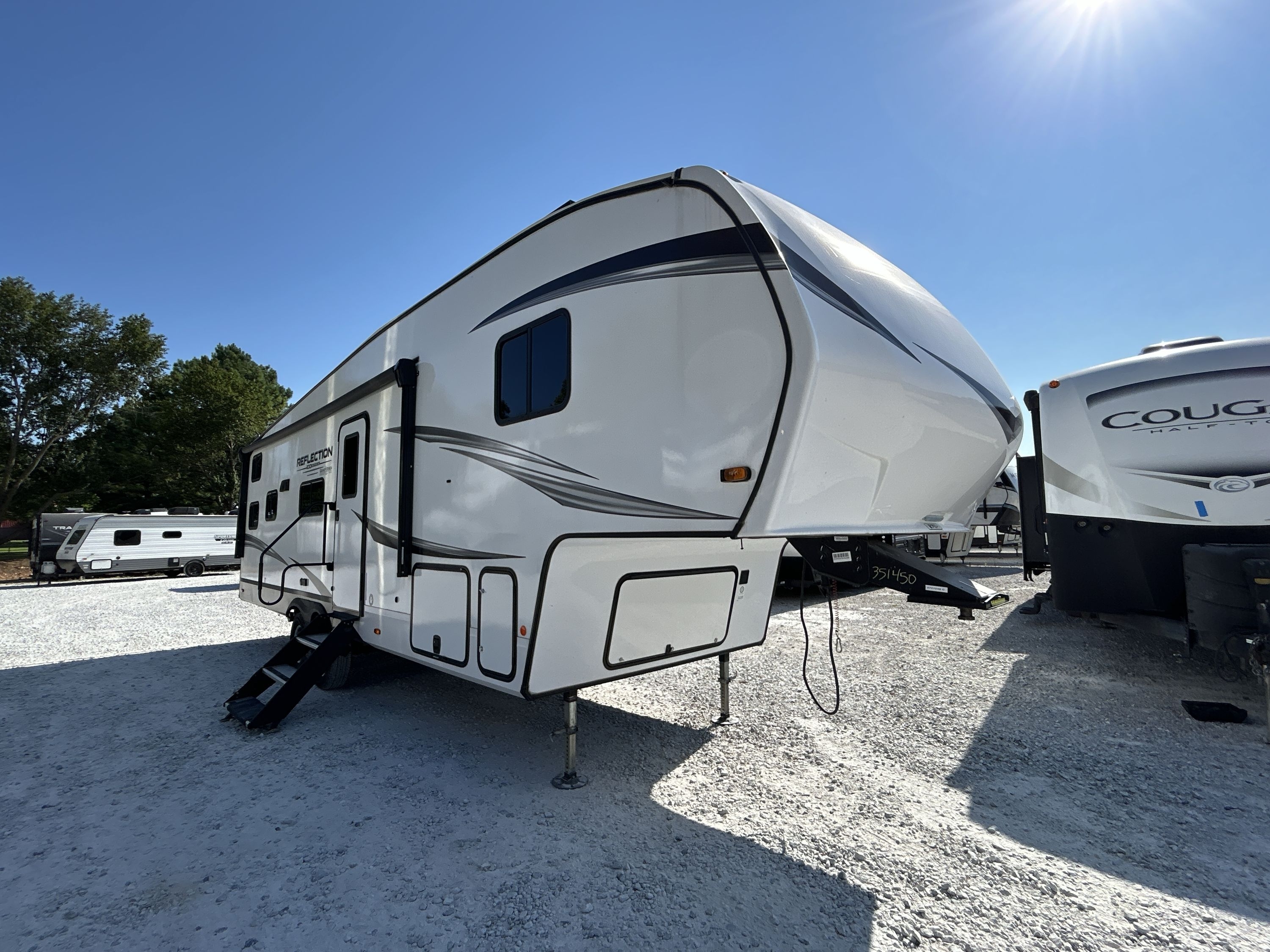 2025 Grand Design REFLECTION 100 SERIES 27BH in lowell AR