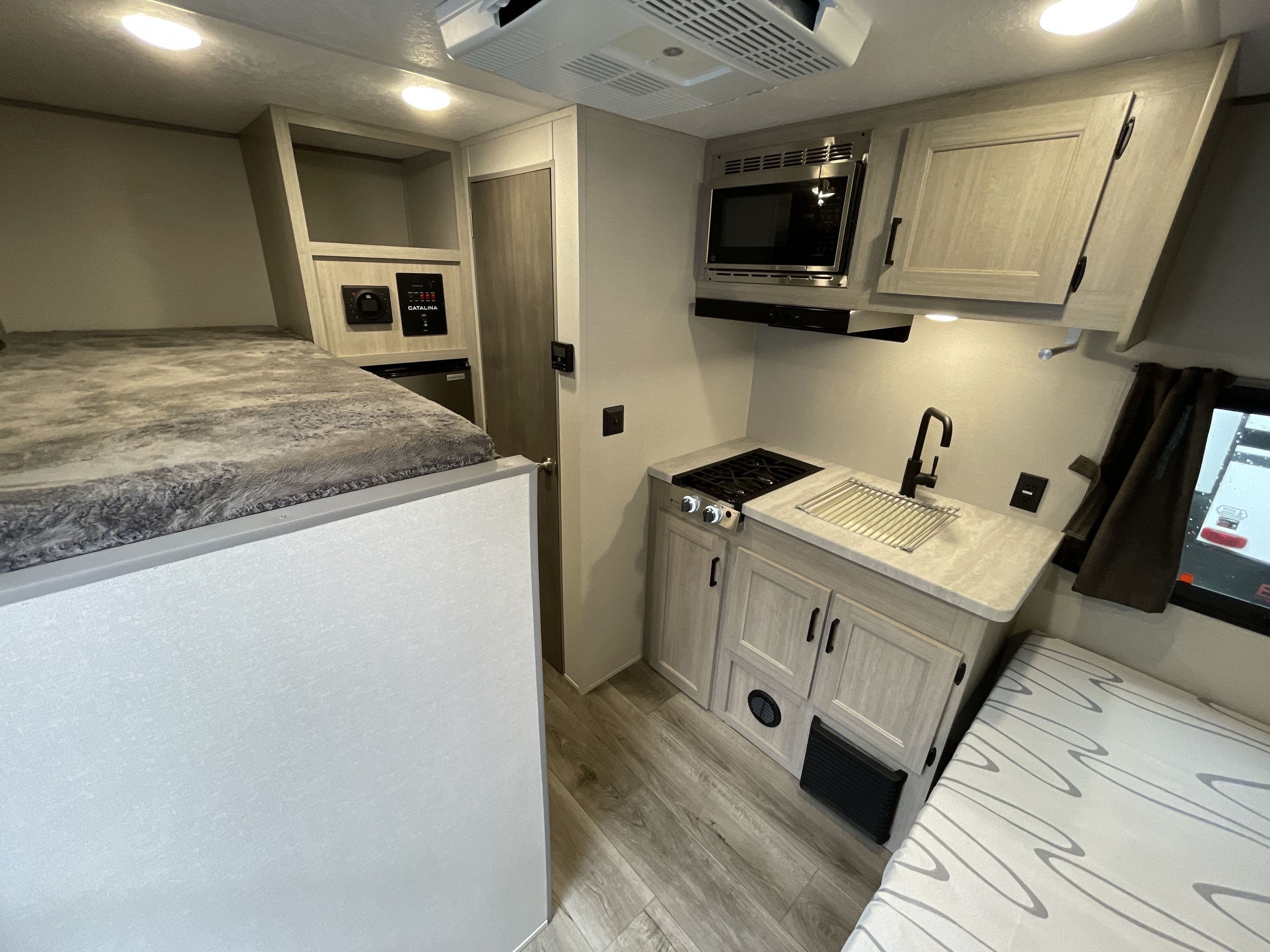2025 Coachmen CATALINA SUMMIT 134BHX in fairmont WV