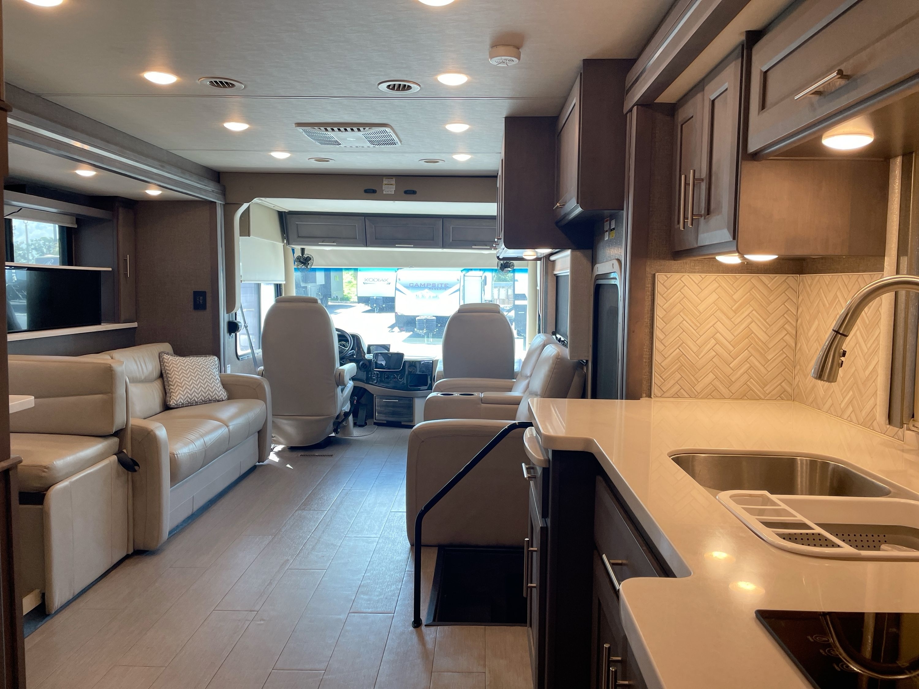 2022 Thor PALAZZO 37.4 in dover FL