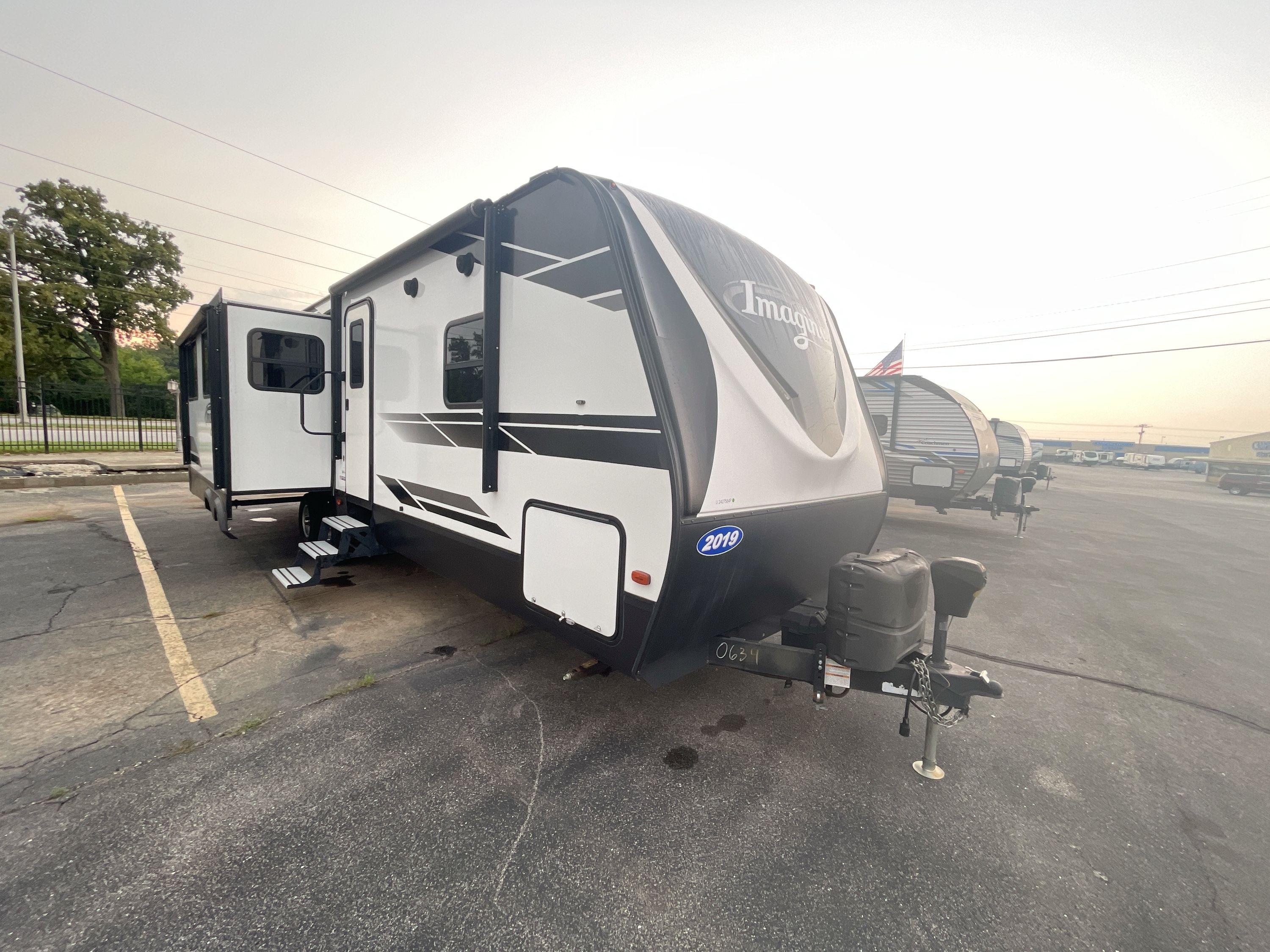 2019 Grand Design IMAGINE 2970RL RV