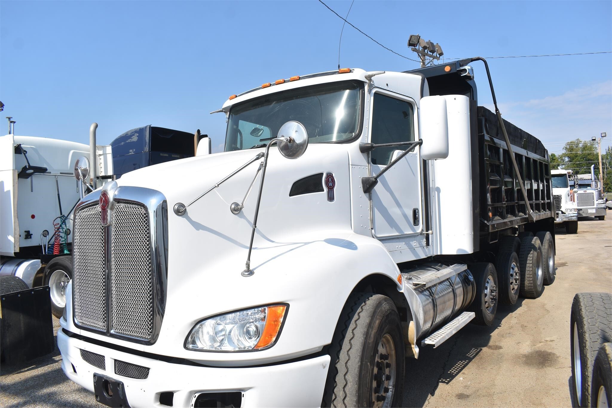 2012 KENWORTH T660 in Covington, TN