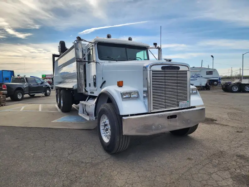 1996 FREIGHTLINER FLD120