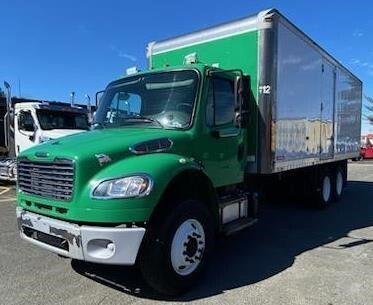 2012 FREIGHTLINER BUSINESS CLASS M2 106 in Westminster, VT