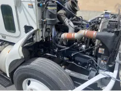 2015 PETERBILT 337
