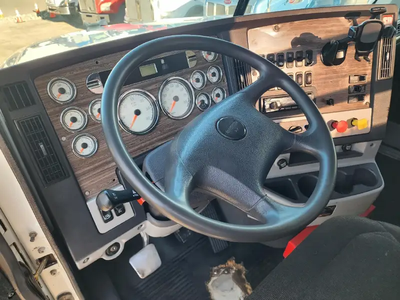 2014 FREIGHTLINER CORONADO 122 SD