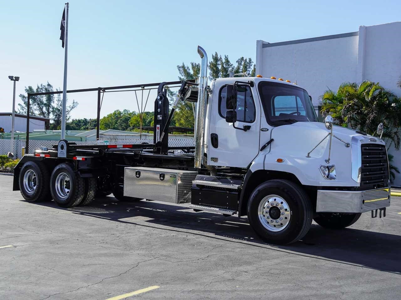 2026 FREIGHTLINER 114SD in West Palm Beach, FL