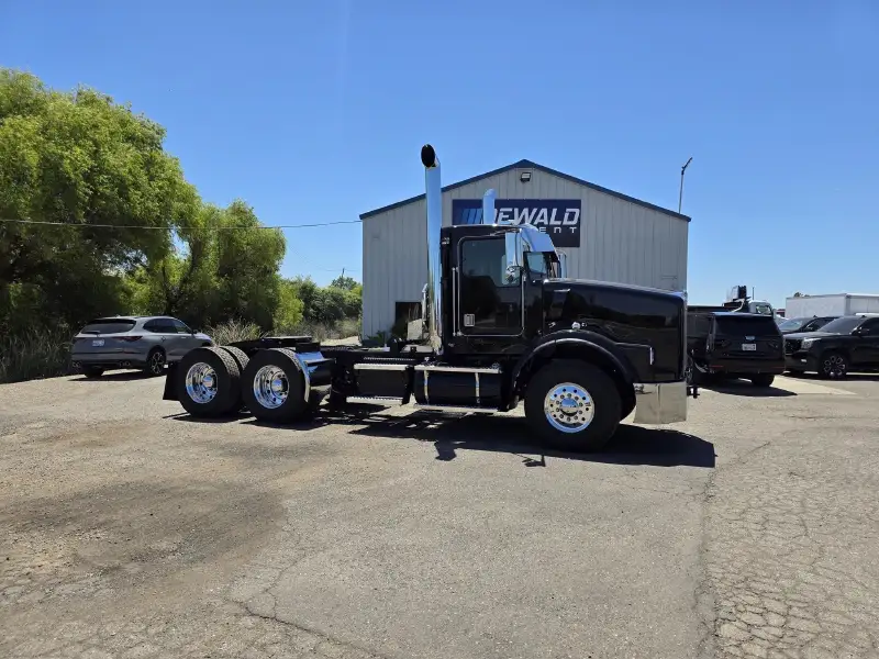 1999 KENWORTH T800