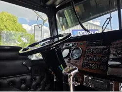 1999 KENWORTH T800