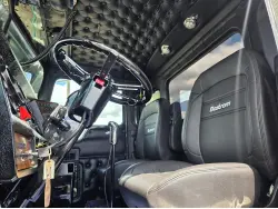 1999 KENWORTH T800