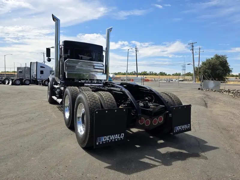 1999 KENWORTH T800