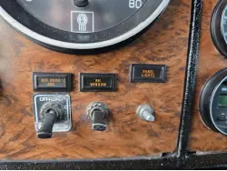 1999 KENWORTH T800