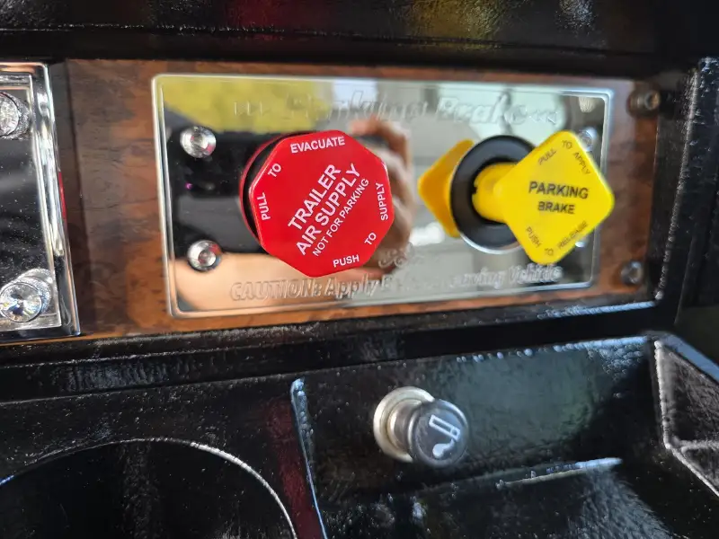 1999 KENWORTH T800
