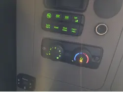 2013 FREIGHTLINER CASCADIA 125