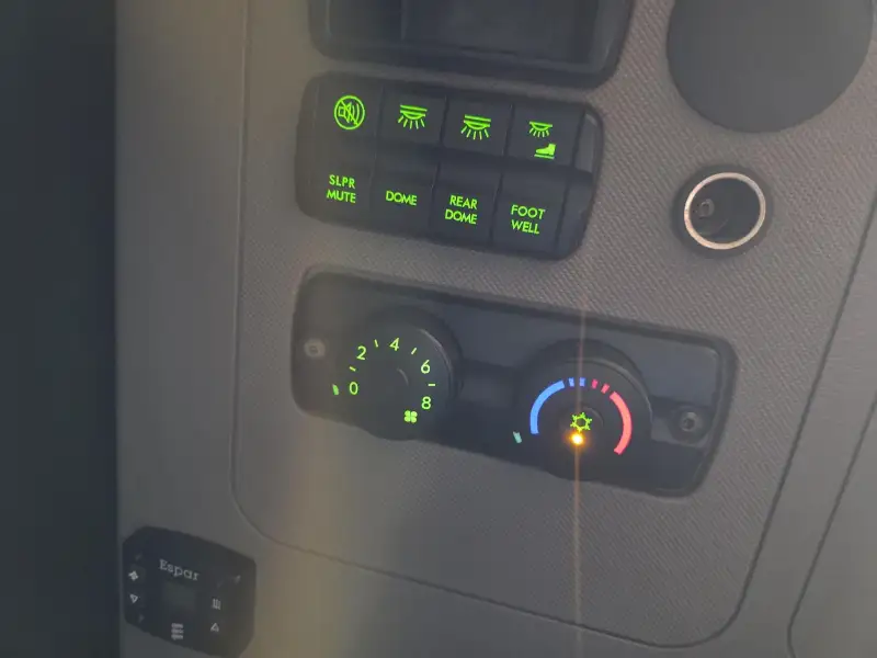 2013 FREIGHTLINER CASCADIA 125