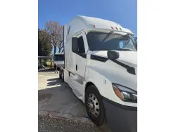 2021 FREIGHTLINER CASCADIA 126