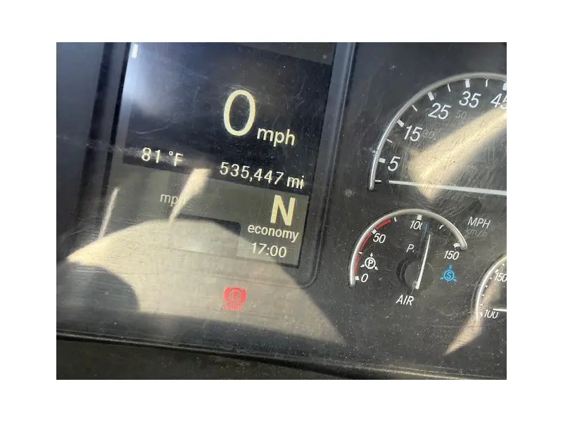 2021 FREIGHTLINER CASCADIA 126