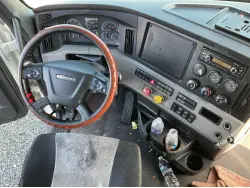 2020 FREIGHTLINER CASCADIA 126